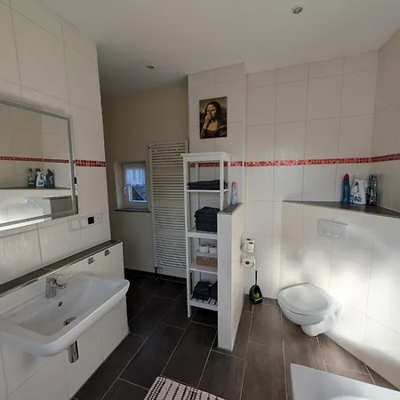 Апартаменты Alte Stadthauswohnung Mit Flair Целле